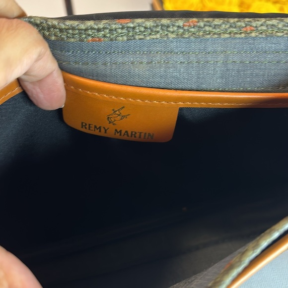 EUC Vintage Yves Saint Laurent Clutch (Remy Martin) - Picture 11 of 12